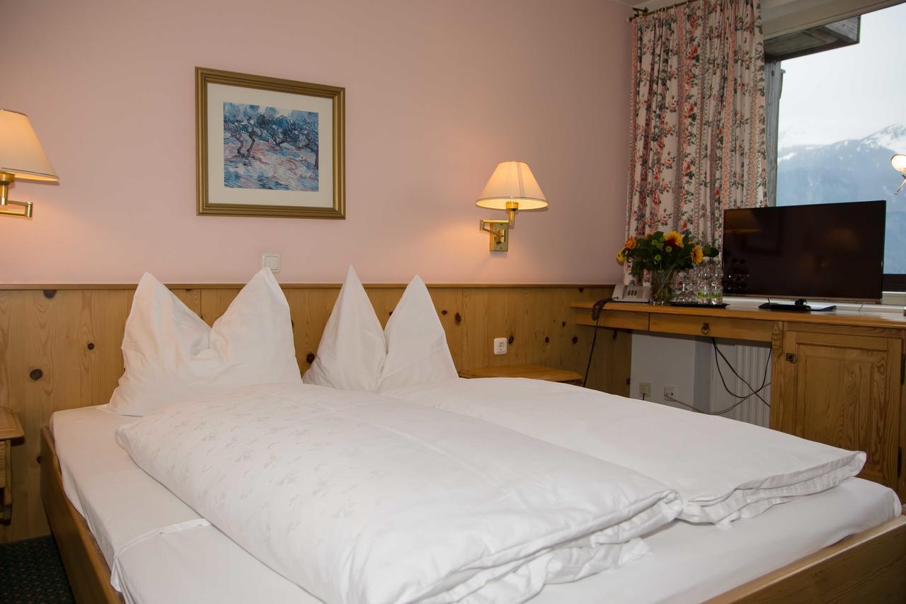Hotel Daneu Nüziders エクステリア 写真