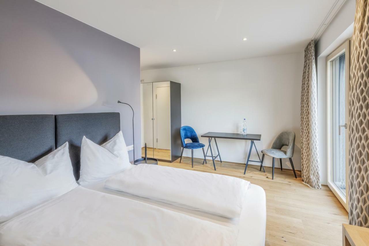 Hotel Daneu Nüziders エクステリア 写真
